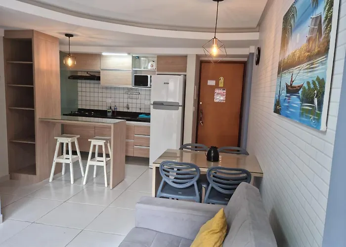 Apartamento Na Praia De Ponta Verde Com Piscina
